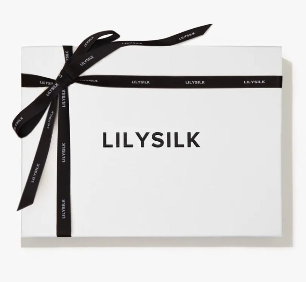 LILYSILK(リリーシルク)の商品をプレゼントする際にギフト・ラッピングはどういったものがあるのか？
